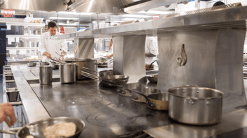 wide shot of jade range cooking suite in restaurnt